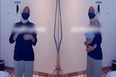 Hijab Cantik Dada Jumbo Desah Kuat Asyik Main Air